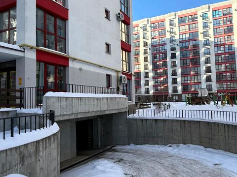 паркоместо по адресу Бастіонна ул., 7