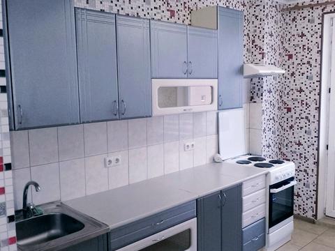 квартира за адресою Владислава Бувалкіна вул. (Бочарова Генерала), 44