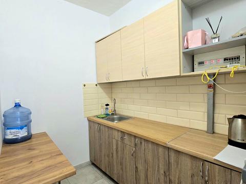 комерційна за адресою Тараса Шевченка вул., 25
