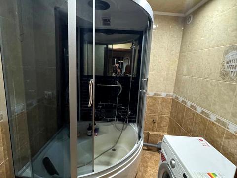 квартира за адресою Тролейбусна вул., 15