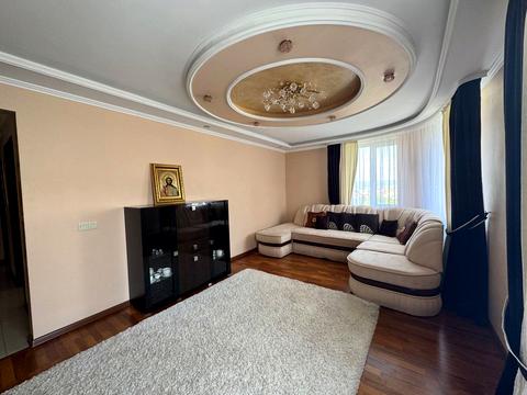 квартира за адресою Тролейбусна вул., 15