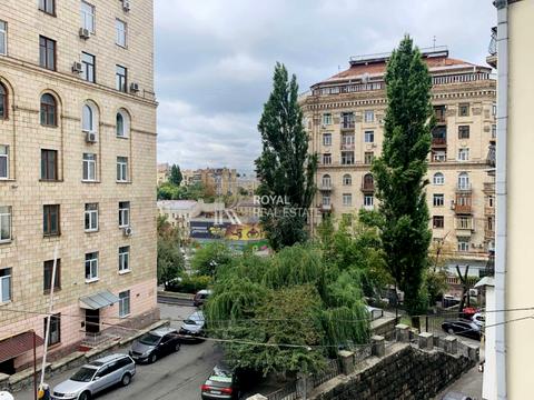 комерційна за адресою Лютеранська вул., 10-А