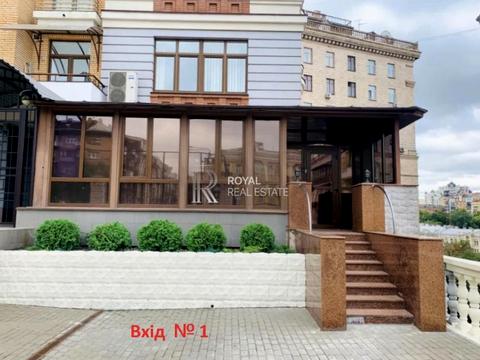 комерційна за адресою Лютеранська вул., 10-А