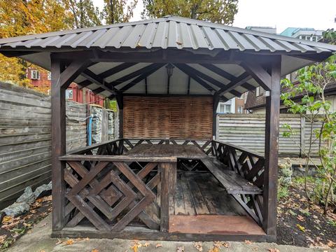 будинок за адресою Матвія Донцова вул. (Тургенєвська)