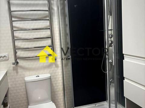 квартира по адресу Героев Сталинграда ул., 4