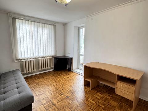 квартира за адресою Євгена Чикаленка вул., 76б