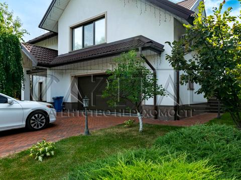 будинок за адресою с. Іванковичі, Авіаторів