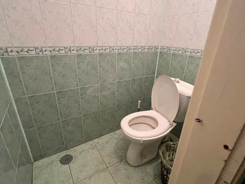 комерційна за адресою Дубнівська вул., 22