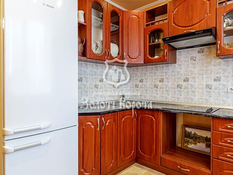 квартира за адресою Петра Дорошенка вул., 9