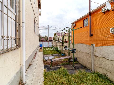 квартира за адресою Петра Дорошенка вул., 9