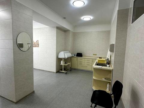 коммерческая по адресу Ивана Пулюя ул., 15