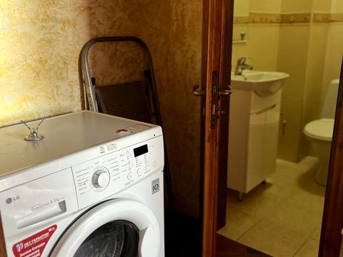 квартира за адресою Степана Бандери просп., 53