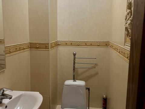 квартира за адресою Степана Бандери просп., 53