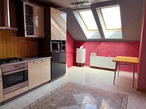 квартира за адресою Степана Бандери просп., 53