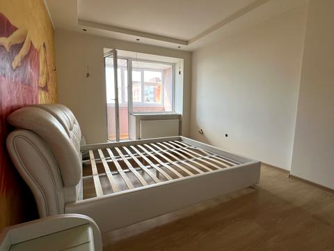 квартира за адресою Степана Бандери просп., 53