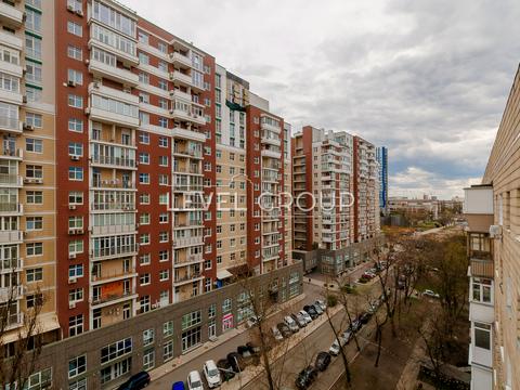 квартира за адресою Василя Тютюнника вул. (Анрі Барбюса), 56