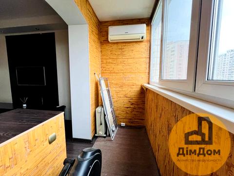 квартира по адресу Соломии Крушельницкой ул., 5