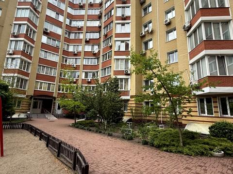 квартира по адресу Салютная ул., 1-Б