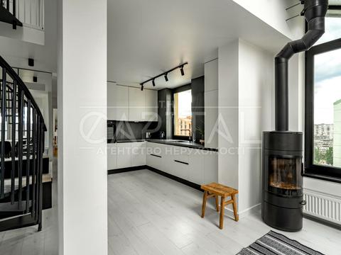 квартира за адресою Регенераторна вул., 4 к14