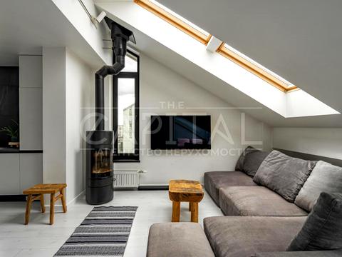 квартира за адресою Регенераторна вул., 4 к14