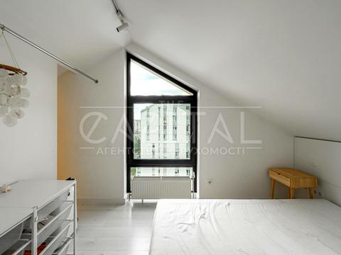 квартира за адресою Регенераторна вул., 4 к14