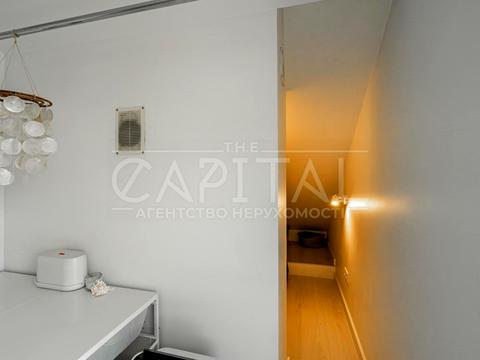 квартира за адресою Регенераторна вул., 4 к14