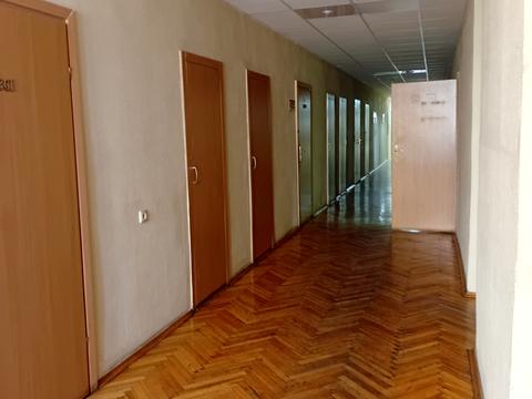 комерційна за адресою Гетьмана Павла Полуботка вул. (Попудренка), 52