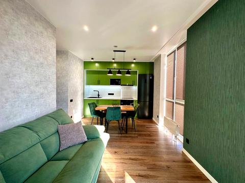 квартира за адресою Салютна вул., (Будинок 02301-02303)