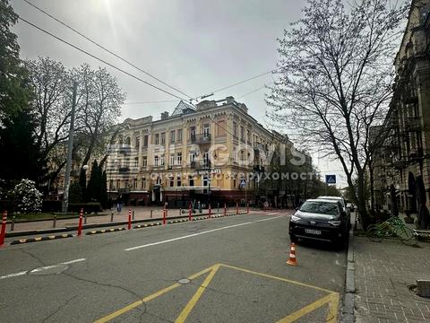 квартира по адресу Лисенка ул., 1