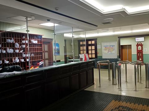комерційна за адресою Гетьмана Павла Полуботка вул. (Попудренка), 52