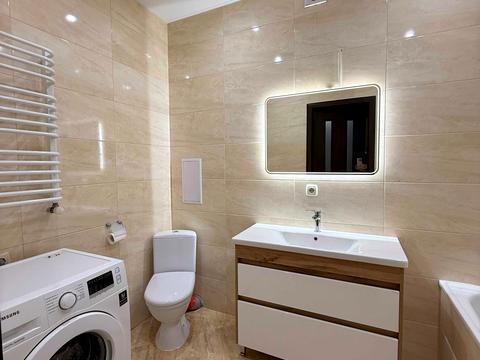 квартира за адресою Чорновола вул., 128А
