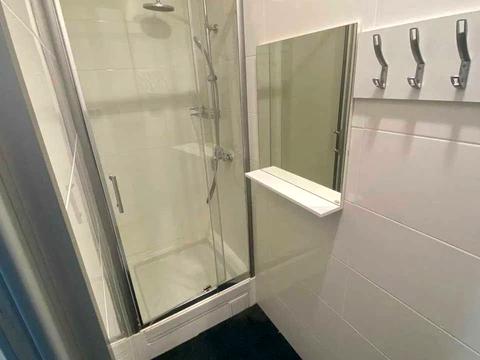коммерческая по адресу Глубочицкая ул., 17