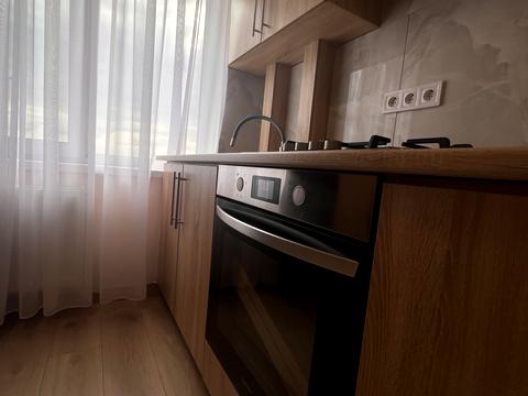 квартира за адресою Теплична вул., 62