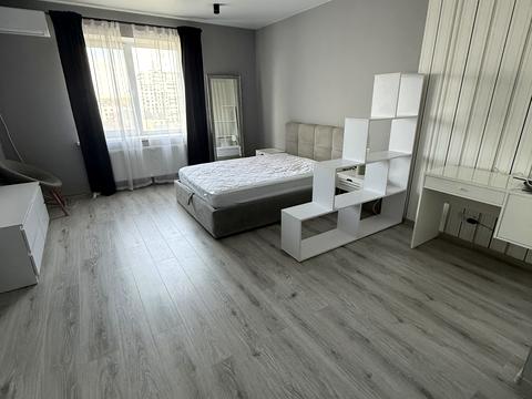 квартира за адресою Героїв Небесної Сотні просп., 28