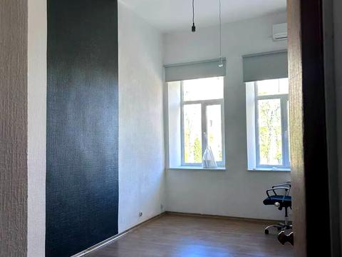 квартира по адресу Лисенка ул., 1