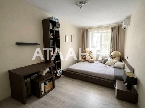 квартира по адресу Романа Кармена ул. (Романа Кармена), 8