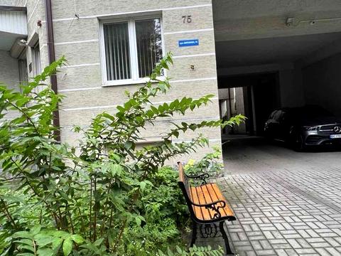 квартира по адресу Ефремова ул., 75