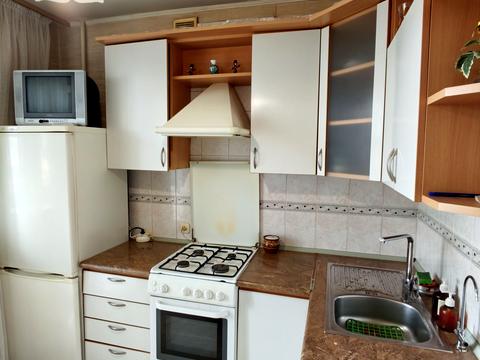 квартира за адресою Захарівська вул., 10
