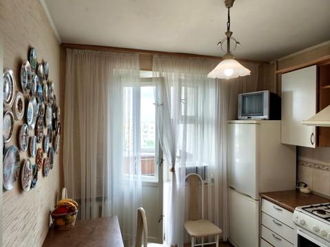 квартира за адресою Захарівська вул., 10