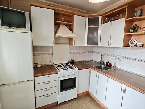 квартира за адресою Захарівська вул., 10
