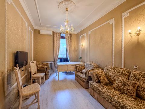 комерційна за адресою Івана Мазепи вул. (Січневого Повстання), 7-А