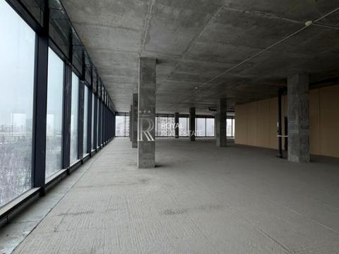 коммерческая по адресу Соломенская пл., 11