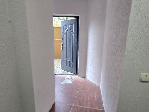комерційна за адресою Боголюбова вул., 18
