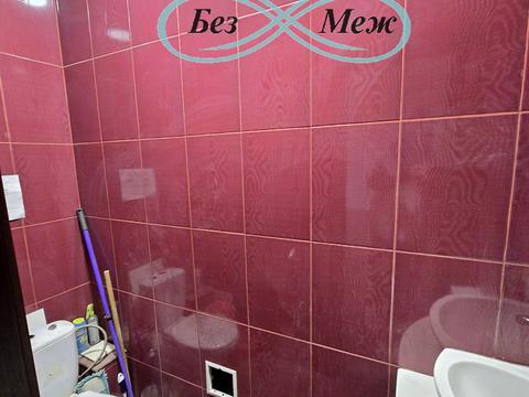 комерційна за адресою Боголюбова вул., 18