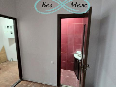комерційна за адресою Боголюбова вул., 18