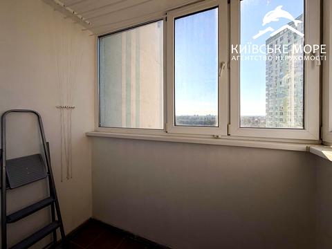 квартира за адресою Воскресенська вул., 12-В