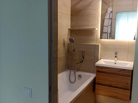 квартира за адресою Озерна вул., 27-А