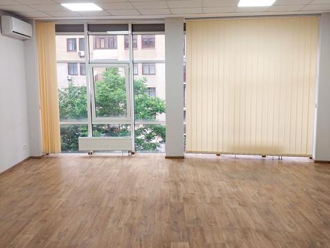 коммерческая по адресу Евгения Коновальца ул. (Щорса), 36-Д