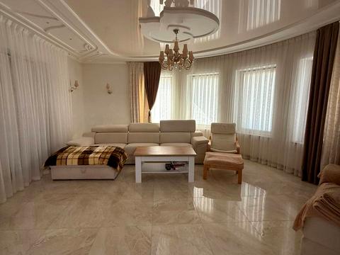 будинок за адресою Хмельницька вул.