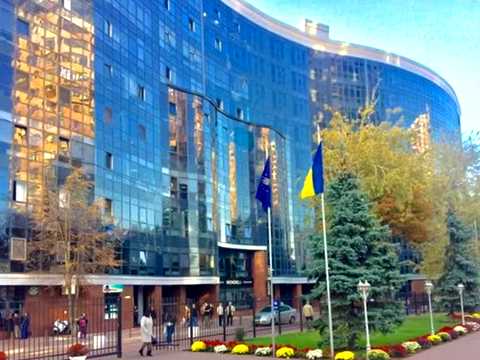 коммерческая по адресу Евгения Коновальца ул. (Щорса), 36-Д